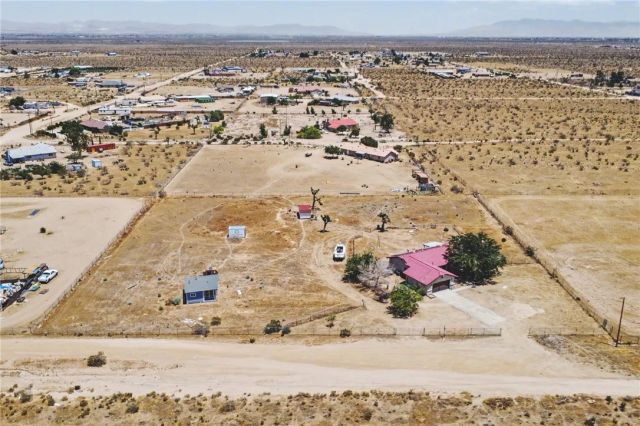 13451 Sonora Road, Phelan, CA 92371