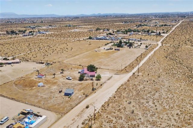 13451 Sonora Road, Phelan, CA 92371