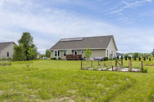 N8834 Hannah Road, Belleville, WI 53508