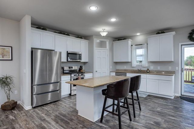 N8834 Hannah Road, Belleville, WI 53508