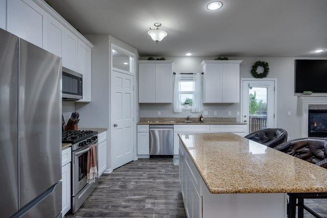 N8834 Hannah Road, Belleville, WI 53508