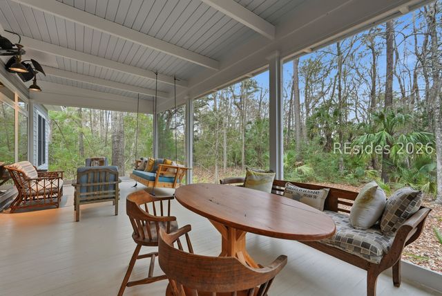 4 Heron Pt, Okatie, SC 29909