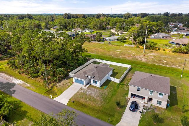 802 DAMEK TERRACE SW, Palm Bay, FL 32908