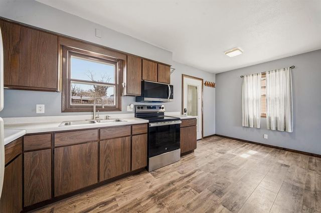 3145 Saturn Avenue, Eau Claire, WI 54703
