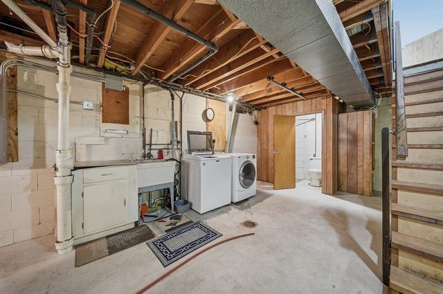 3145 Saturn Avenue, Eau Claire, WI 54703