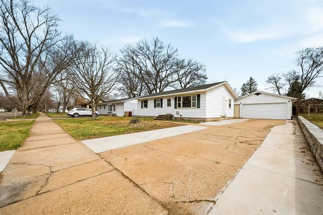 3145 Saturn Avenue, Eau Claire, WI 54703