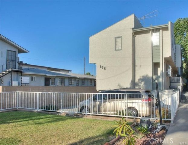 836 S Sierra Vista Avenue, Alhambra, CA 91801