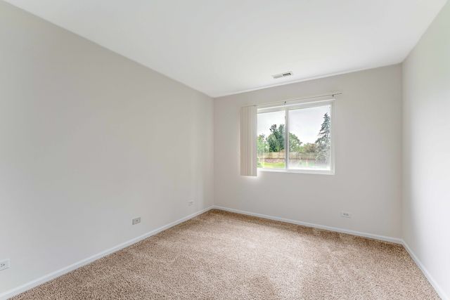 2525 Looking Glass Court, Aurora, IL 60502