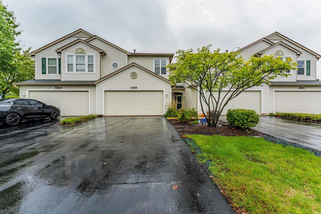 2525 Looking Glass Court, Aurora, IL 60502