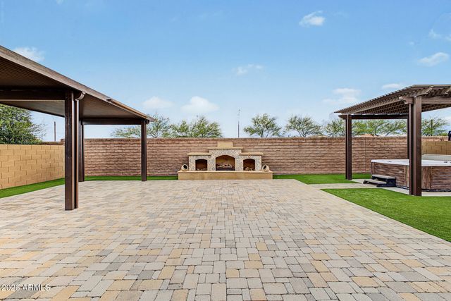 10220 E THATCHER Avenue, Mesa, AZ 85212