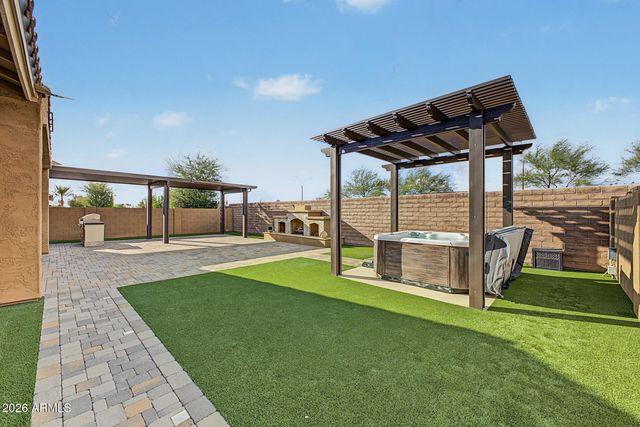 10220 E THATCHER Avenue, Mesa, AZ 85212
