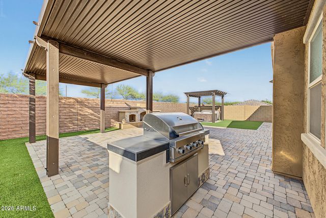 10220 E THATCHER Avenue, Mesa, AZ 85212