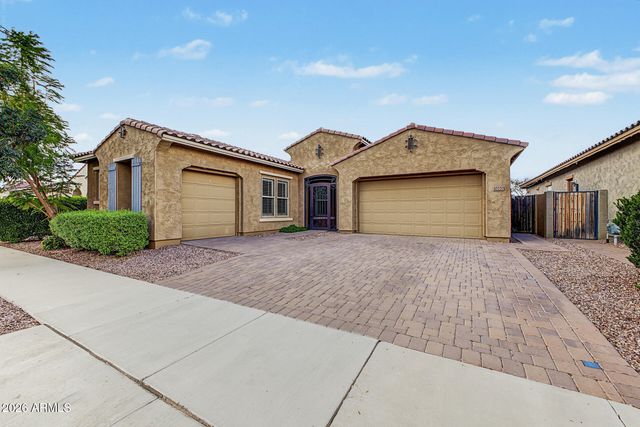 10220 E THATCHER Avenue, Mesa, AZ 85212