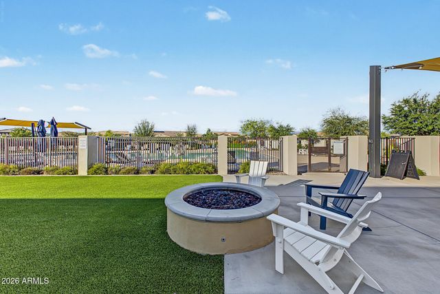 10220 E THATCHER Avenue, Mesa, AZ 85212