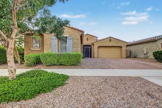 10220 E THATCHER Avenue, Mesa, AZ 85212