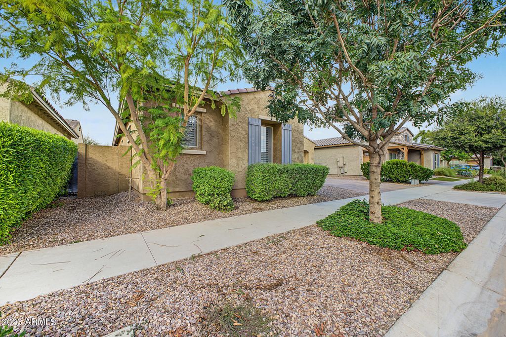 10220 E THATCHER Avenue, Mesa, AZ 85212 — photo 3