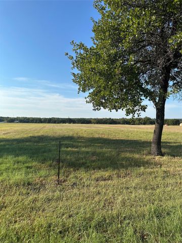 3620 Springfield Rd, Springtown, TX 76082