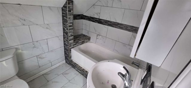 12304 Tonsing Drive, Garfield Heights, OH 44125