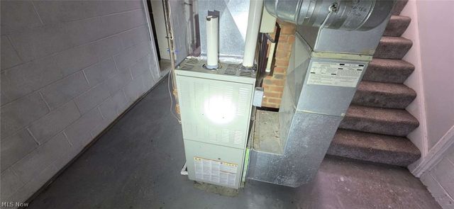 12304 Tonsing Drive, Garfield Heights, OH 44125