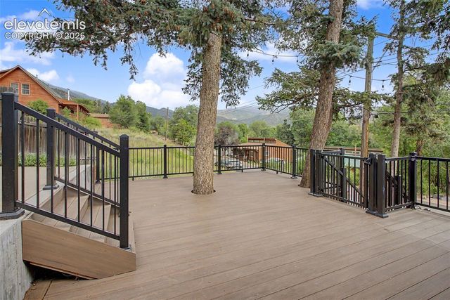 917 Midland Avenue, Manitou Springs, CO 80829