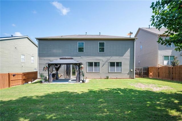 574 Olympic Way, Acworth, GA 30102