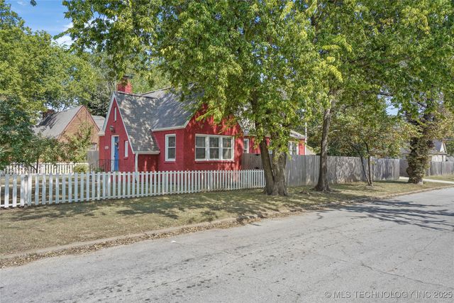 2503 N Boston Place, Tulsa, OK 74106