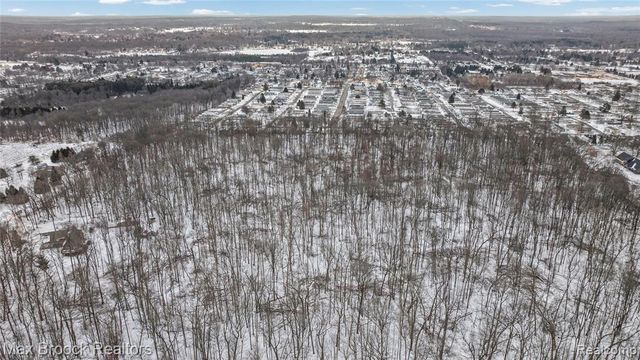 0000 Blue Bird Lane, Highland, MI 48357