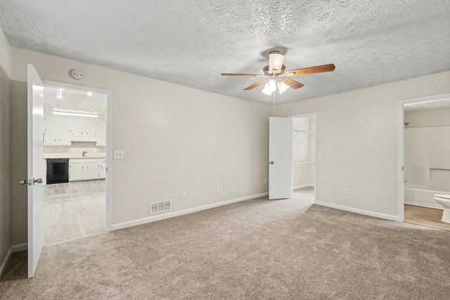 2511 Deerfield Drive NW, Kennesaw, GA 30144