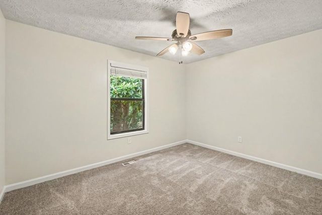 2511 Deerfield Drive NW, Kennesaw, GA 30144
