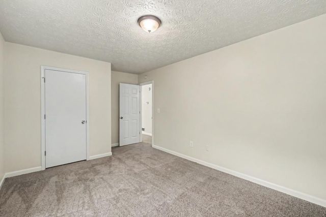 2511 Deerfield Drive NW, Kennesaw, GA 30144