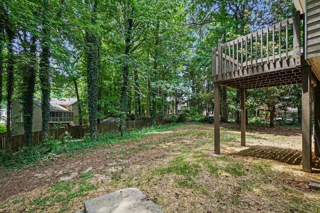 2511 Deerfield Drive NW, Kennesaw, GA 30144