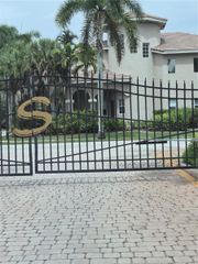 11770 NW 2nd Street, Plantation, FL 33325