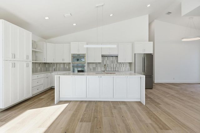 13878 Palm Grove Place, Palm Beach Gardens, FL 33418