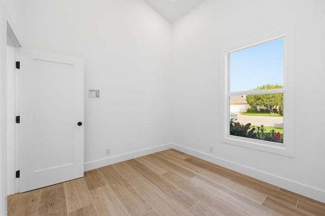 13878 Palm Grove Place, Palm Beach Gardens, FL 33418