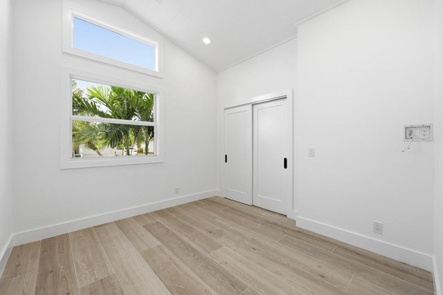 13878 Palm Grove Place, Palm Beach Gardens, FL 33418