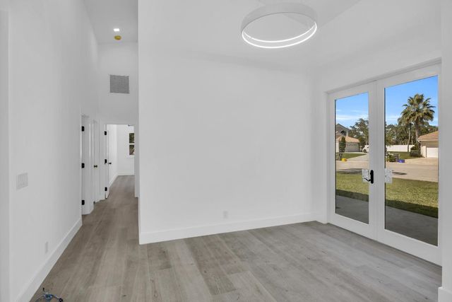 13878 Palm Grove Place, Palm Beach Gardens, FL 33418