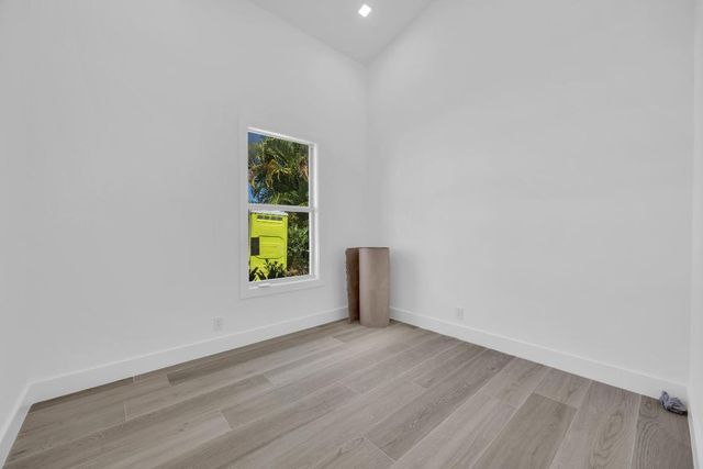 13878 Palm Grove Place, Palm Beach Gardens, FL 33418