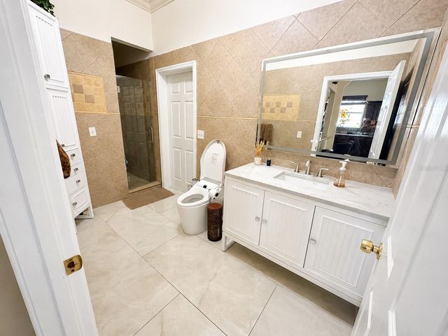 3517 HAINES ROAD N, St Petersburg, FL 33704