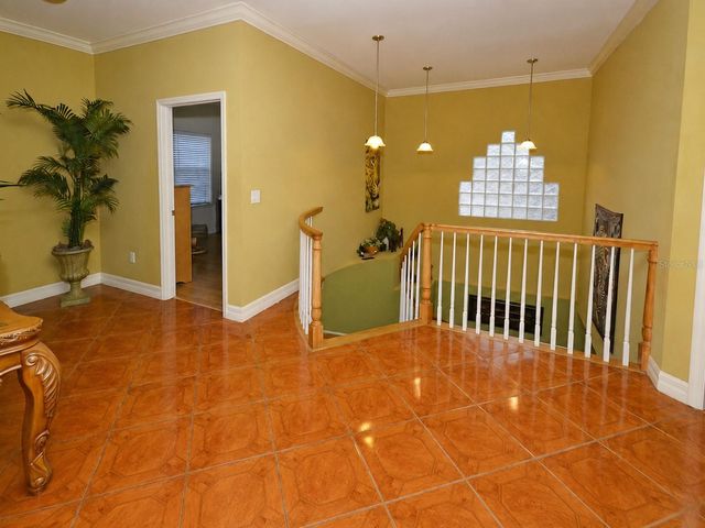 3517 HAINES ROAD N, St Petersburg, FL 33704