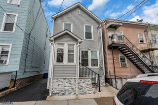 344 John St, East Newark Boro, NJ 07029