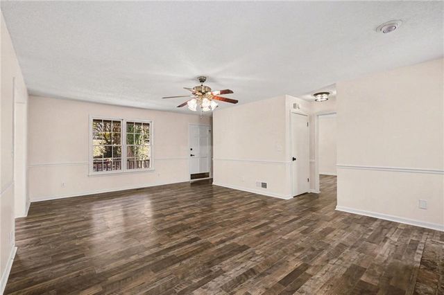 2978 Cascade Circle, Gainesville, GA 30504