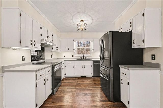 2978 Cascade Circle, Gainesville, GA 30504