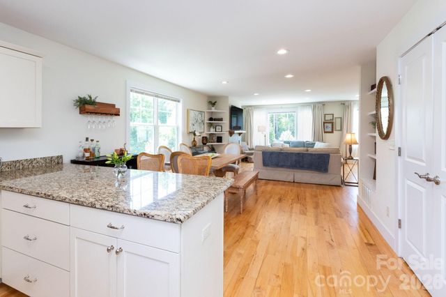 32 Greenwood Fields Drive, Asheville, NC 28804