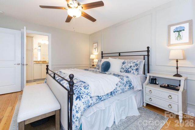 32 Greenwood Fields Drive, Asheville, NC 28804
