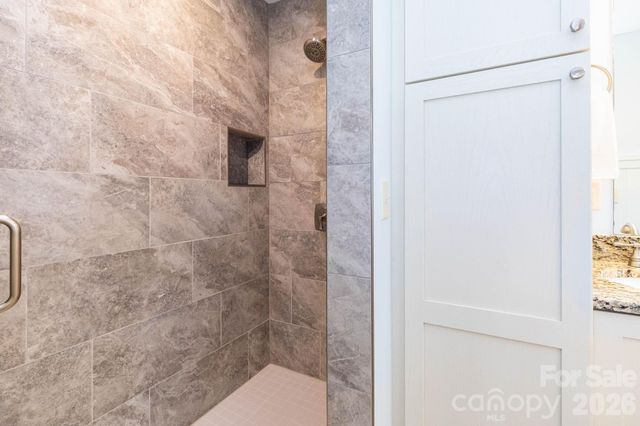 32 Greenwood Fields Drive, Asheville, NC 28804