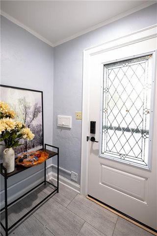 7639 Holmes Road, Kansas City, MO 64131