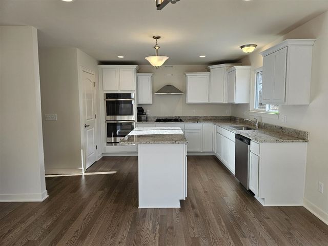 10793 Ella Lee Road, Saline, MI 48176