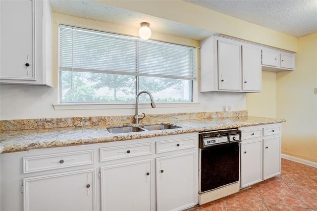 13805 Imperial Court, Sugar Land, TX 77498