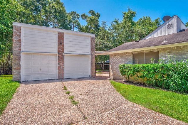 13805 Imperial Court, Sugar Land, TX 77498