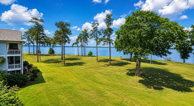 1104 Bridge View Lane, Summerton, SC 29148